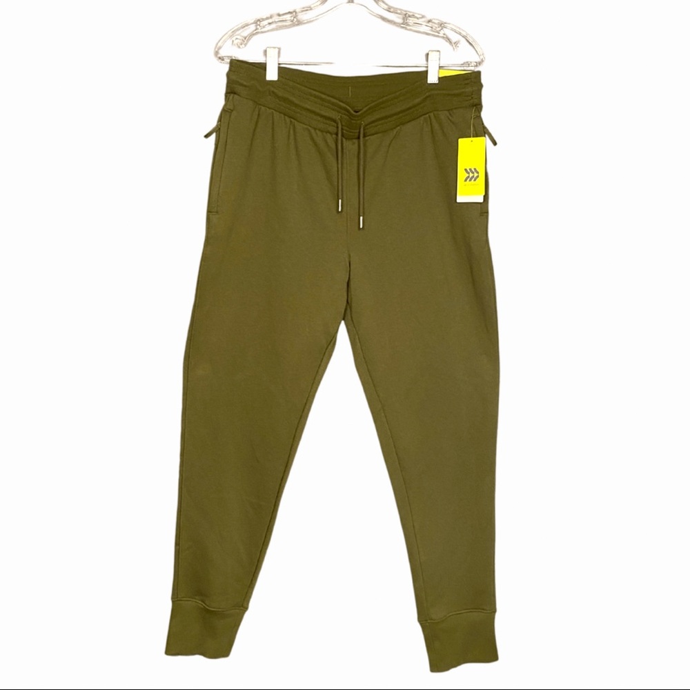 All in Motion Men’s Joggers | Medium + Hunter Green